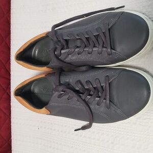 Ecco men's soft lace-up-shoe sneaker